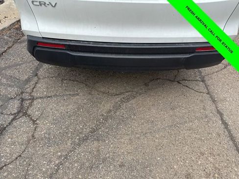 Certified 2024 Honda CR-V EX image 9