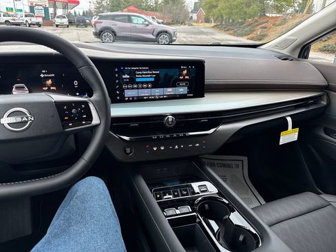 New 2026 Nissan Murano Platinum w/ Cargo Package image 18