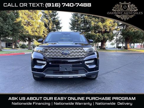 Used 2023 Ford Explorer Limited AWD/4WD image 2