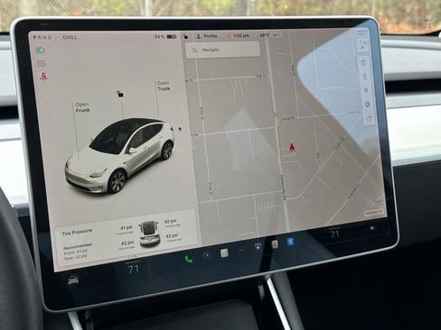 Used 2020 Tesla Model Y Long Range image 18