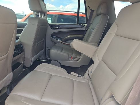 Used 2017 Chevrolet Tahoe Premier RWD image 4