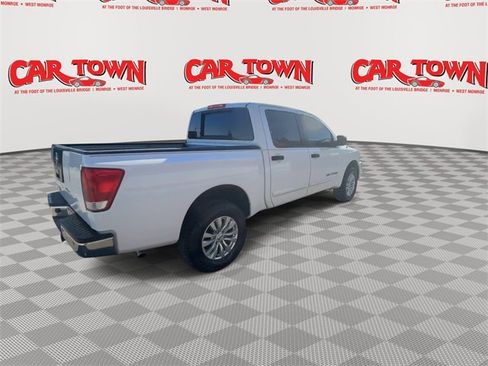 Used 2012 Nissan Titan SV w/ SV Premium Utility Pkg image 8