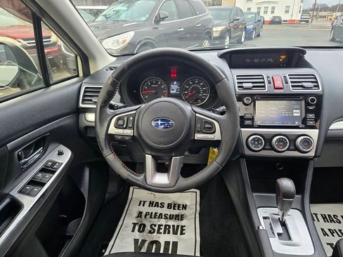 Used 2016 Subaru Crosstrek 2.0i Premium w/ Moonroof Package image 2