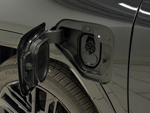New 2026 Toyota RAV4 AWD Plug-in Hybrid image 40