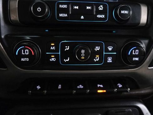 Used 2017 GMC Sierra 1500 SLT w/ SLT Premium Package image 19