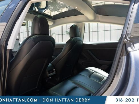 Used 2021 Tesla Model 3 Standard Range Plus RWD image 16