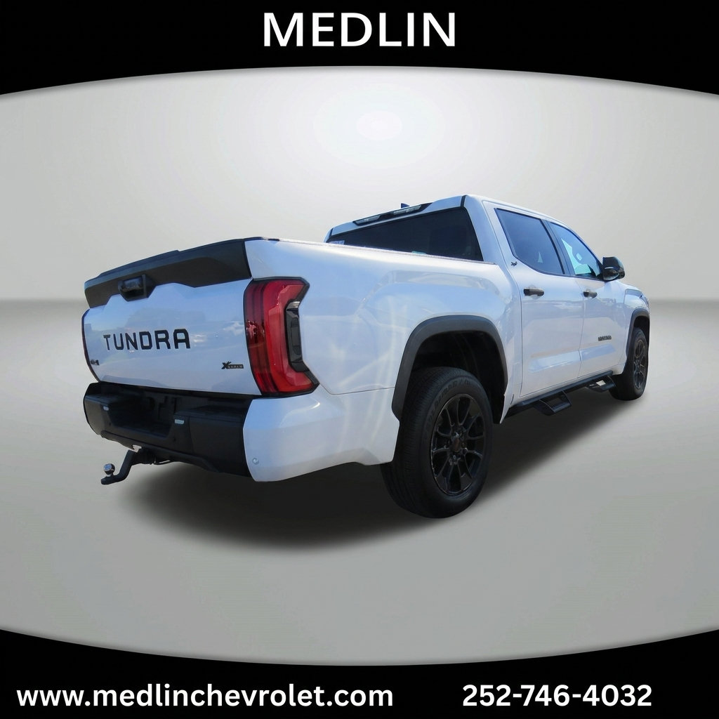 Used 2023 Toyota Tundra SR5 w/ SR5 Convenience Package AWD/4WD image 8