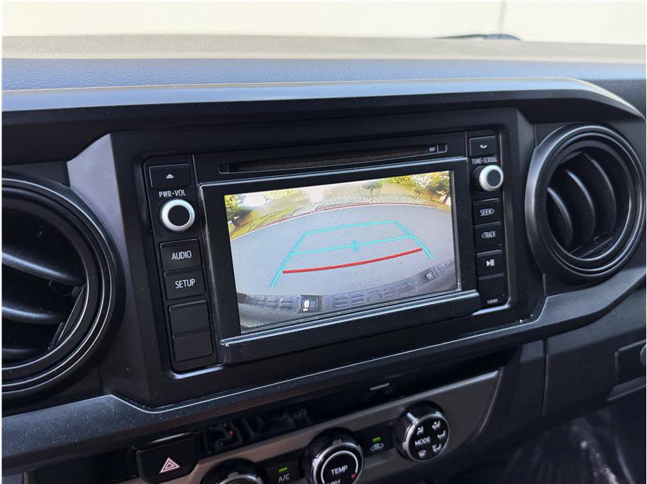 Used 2017 Toyota Tacoma SR w/ Tow Package AWD/4WD image 15