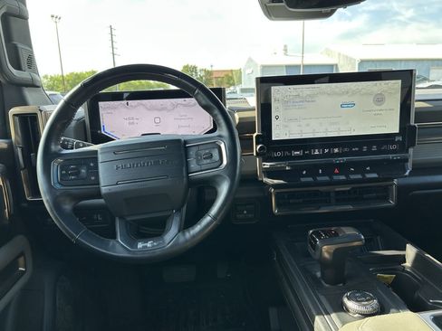 Used 2024 GMC Hummer EV 3X AWD/4WD image 11
