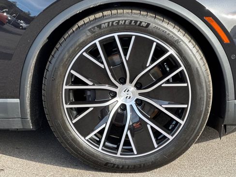 Used 2024 Porsche Macan 4 Electric image 44