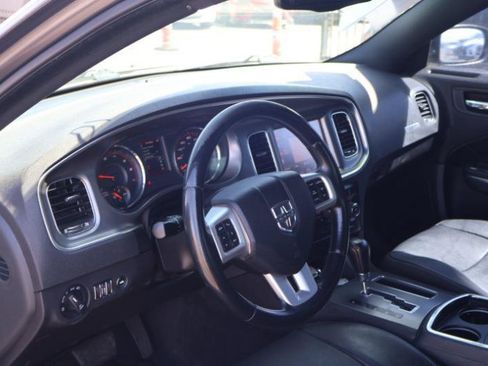 Used 2013 Dodge Charger R/T RWD image 10