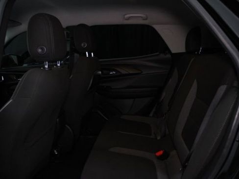 Used 2021 Chevrolet TrailBlazer LS image 20