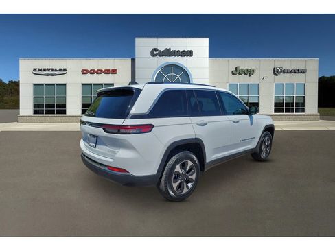Used 2022 Jeep Grand Cherokee Limited 4xe AWD/4WD image 3