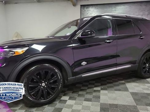Used 2022 Ford Explorer King Ranch w/ Premium Technology Package AWD/4WD image 4