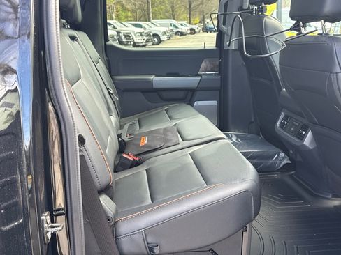 New 2026 Ford F250 Lariat w/ Black Appearance Package image 17