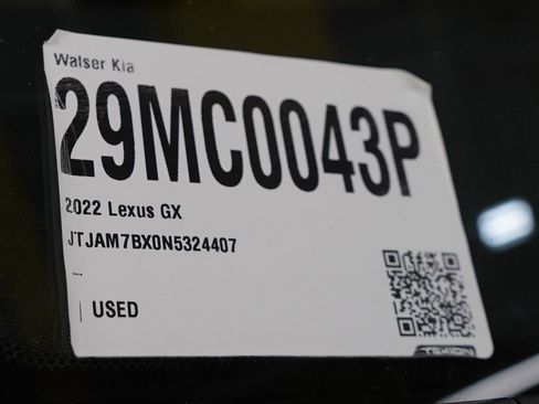 Used 2022 Lexus GX 460 Premium w/ Premium Package AWD/4WD image 35