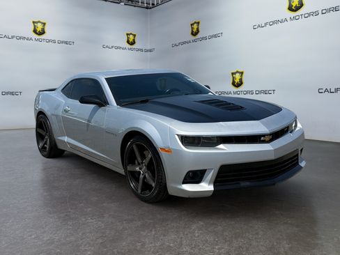 Used 2014 Chevrolet Camaro SS w/ RS Package RWD image 7