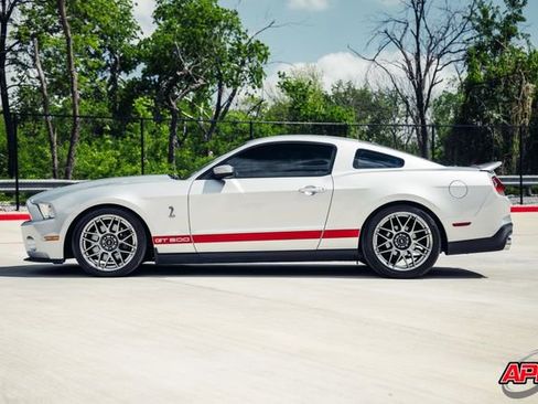 Used 2012 Ford Mustang Shelby GT500 w/ SVT Performance Pkg image 41