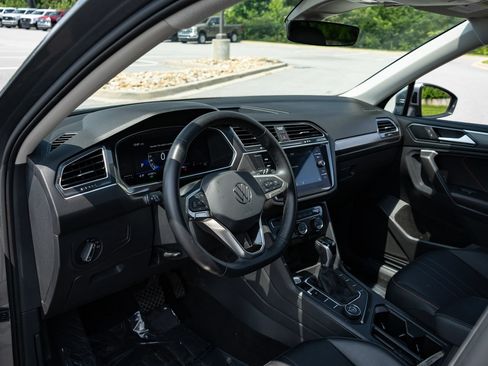Used 2024 Volkswagen Tiguan Wolfsburg Edition AWD/4WD image 13