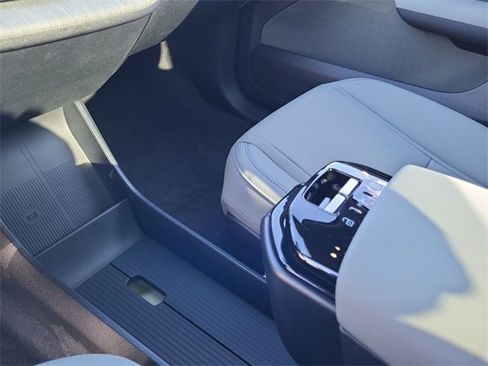 New 2026 Volvo EX30 Cross Country Ultra image 24