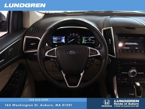 Used 2018 Ford Edge Titanium w/ Equipment Group 302A image 18