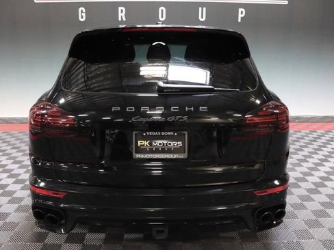 Used 2017 Porsche Cayenne GTS image 7