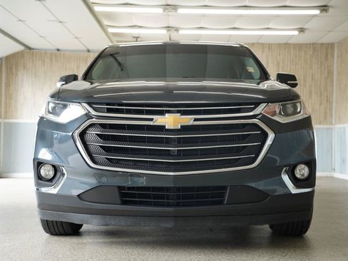 Used 2019 Chevrolet Traverse LT AWD/4WD image 2