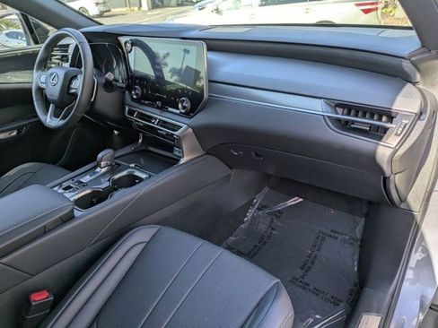 Used 2023 Lexus RX 350 F Sport w/ Accessory Package (Z1) AWD/4WD image 33
