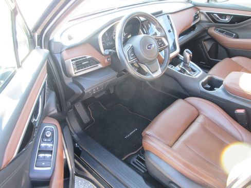 Used 2021 Subaru Outback Touring w/ Popular Package #2 image 14