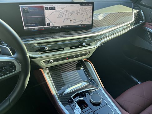 Used 2025 BMW X6 M60i image 14