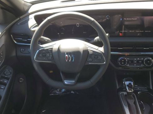 Certified 2026 Buick Envista Sport Touring w/ Convenience I Package image 18