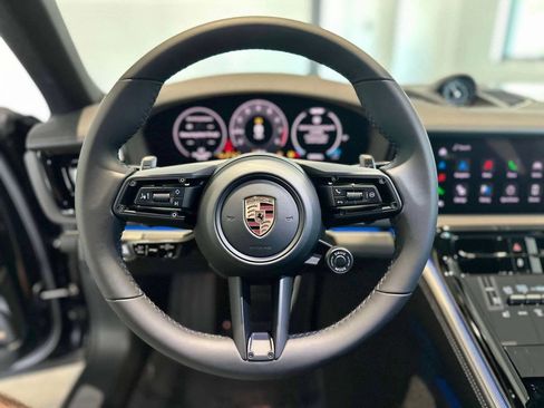 Certified 2025 Porsche Panamera 4 AWD/4WD image 55