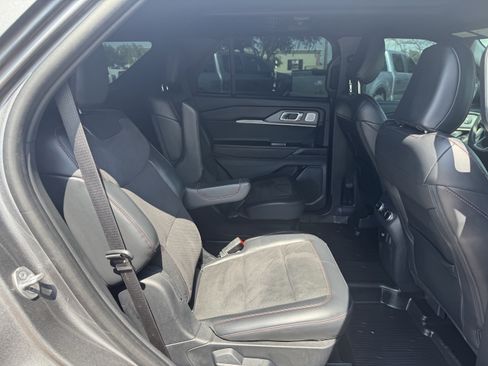 Certified 2025 Ford Explorer ST w/ Sun And Sound Package AWD/4WD image 31