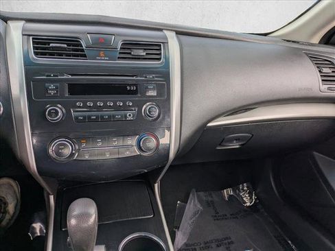 Used 2014 Nissan Altima 2.5 S image 15
