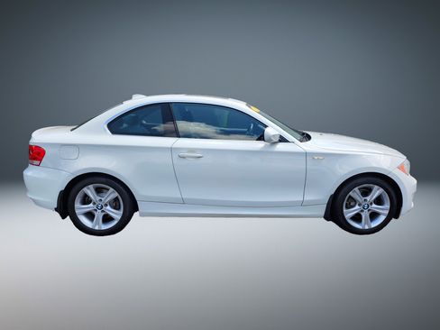Used 2013 BMW 128i Coupe image 2