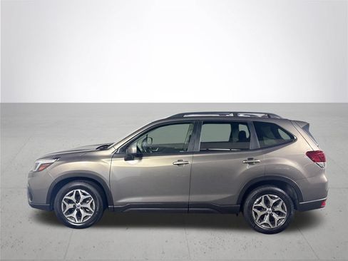 Certified 2021 Subaru Forester Premium AWD/4WD image 10
