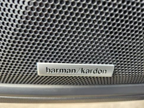 New 2025 Subaru Outback Touring XT image 17