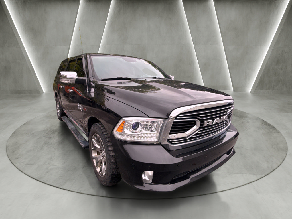 Used 2018 RAM 1500 Limited AWD/4WD image 1