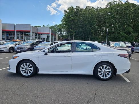 Used 2024 Toyota Camry LE FWD image 8