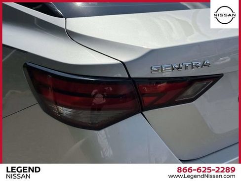 Certified 2023 Nissan Sentra SV FWD image 11