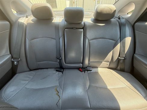Used 2014 Hyundai Sonata Limited w/ Technology Package 05 FWD image 27