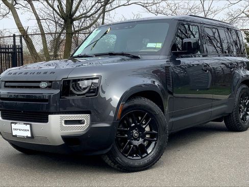 Used 2025 Land Rover Defender 110 S image 1