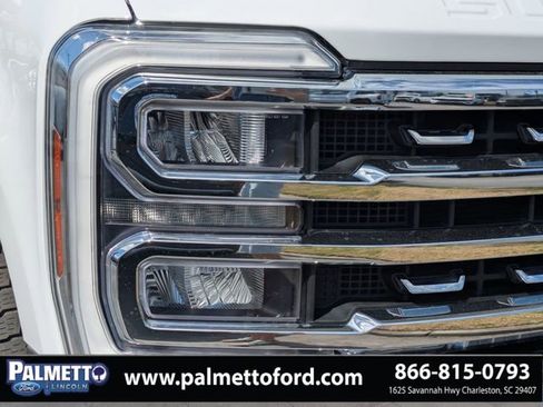 Used 2024 Ford F250 Lariat w/ Chrome Package image 9