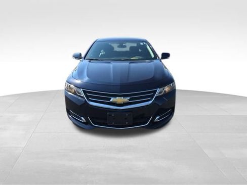 Used 2016 Chevrolet Impala LT w/ Convenience Package FWD image 2