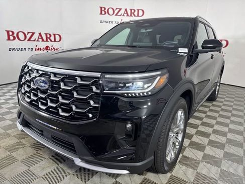 New 2026 Ford Explorer Platinum image 3