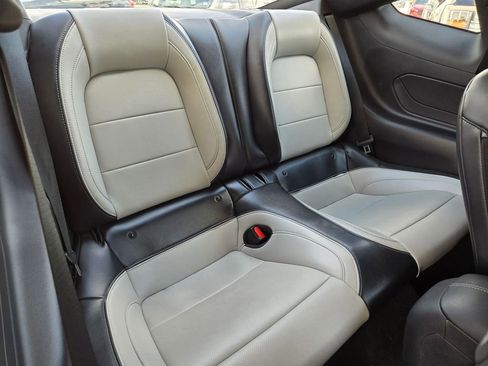 Used 2024 Ford Mustang Premium image 21