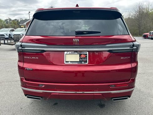 New 2026 Buick Enclave Avenir image 7