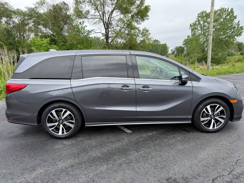 Used 2018 Honda Odyssey Elite image 9