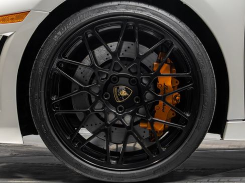 Used 2010 Lamborghini Gallardo LP 560-4 image 32