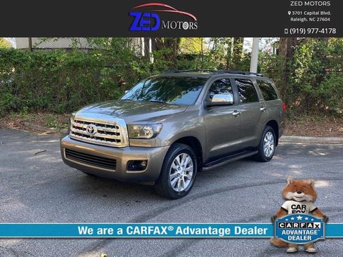 Used 2010 Toyota Sequoia Limited image 1